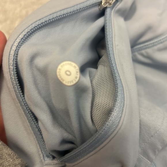 Lululemon pastel blue speed up short mid-rise - Picture 5 of 5